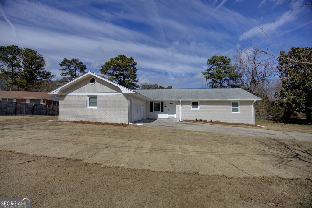 Photo of 1771 Poplar Street SE, Conyers, GA 30013 (MLS # 10694934)