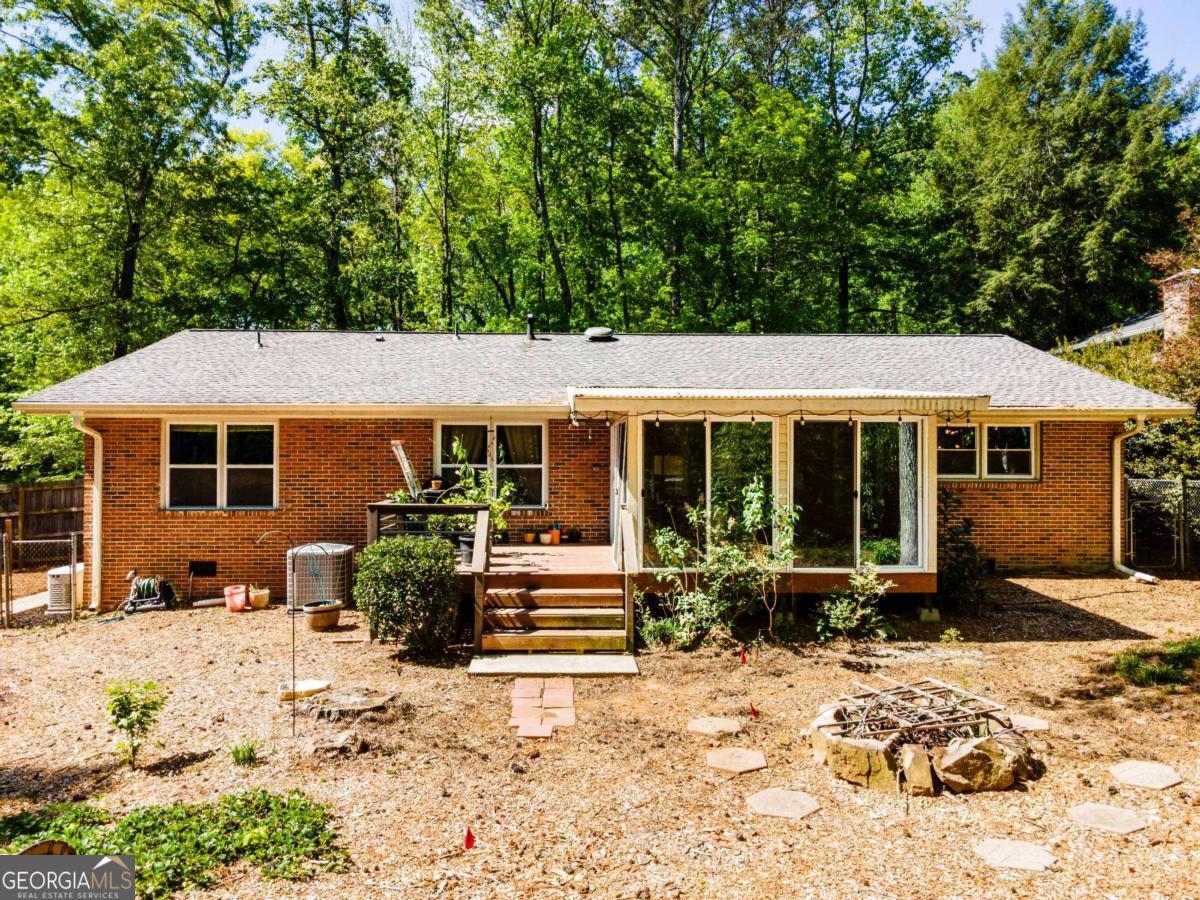 Burnt Hickory Hills - Residential