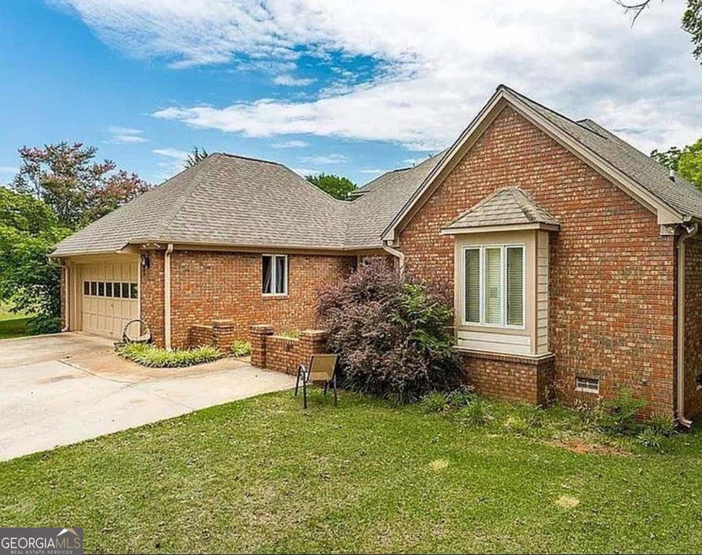 Photo of 244 Woodridge Way, Royston, GA 30662 (MLS # 10798506)