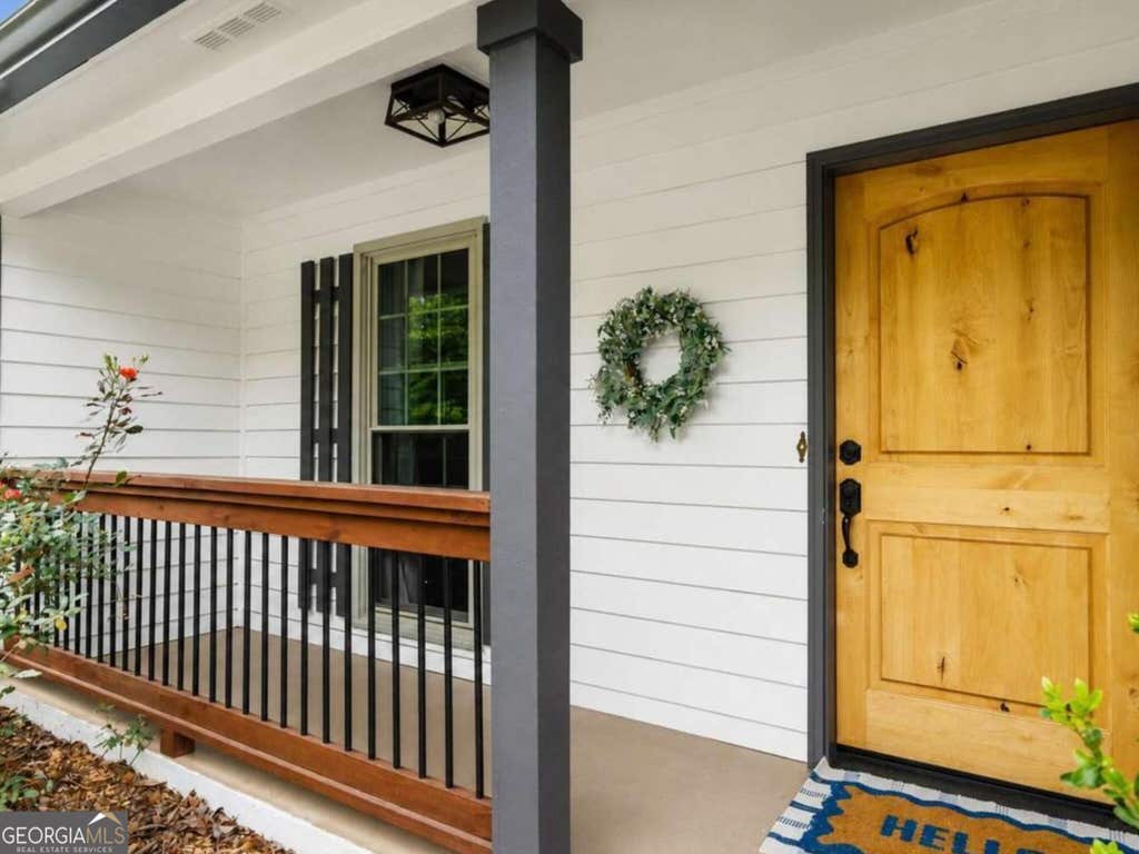 Photo of 330 Monivea Lane, Roswell, GA 30075 (MLS # 10834495)