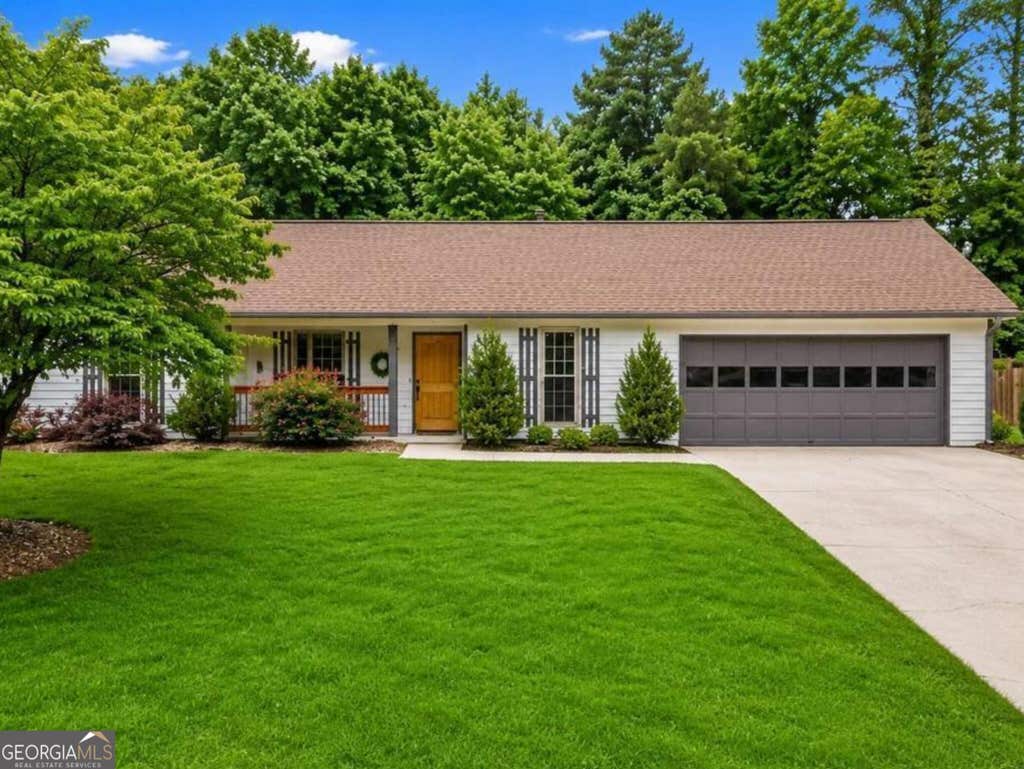 Photo of 330 Monivea Lane, Roswell, GA 30075 (MLS # 10834495)