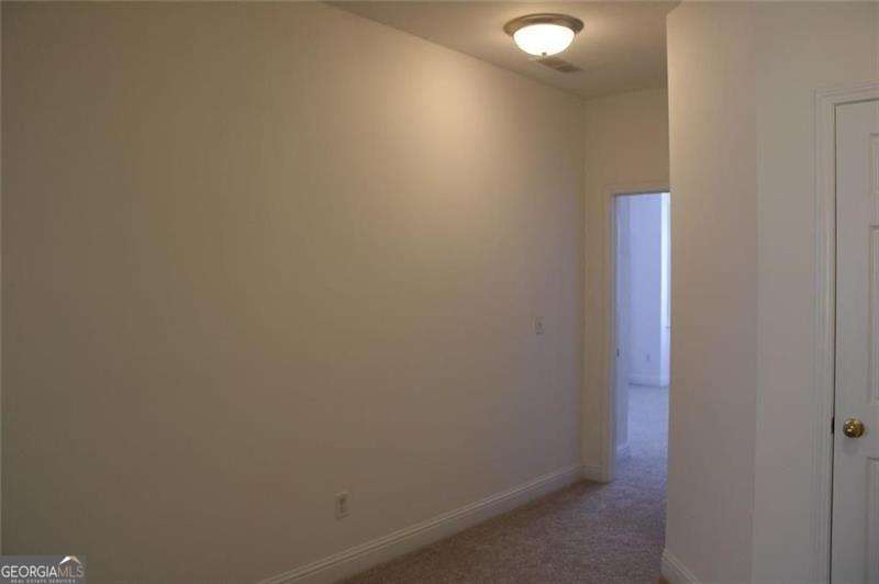 Smyrna, Georgia 30082, United States, 3 Bedrooms Bedrooms, ,4 BathroomsBathrooms,Residential,Active,241208