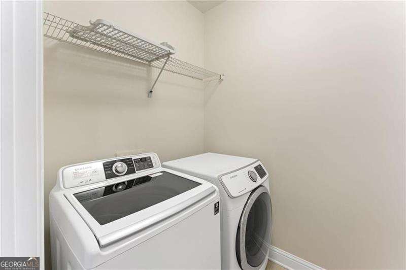 Smyrna, Georgia 30082, United States, 3 Bedrooms Bedrooms, ,4 BathroomsBathrooms,Residential,Active,241208