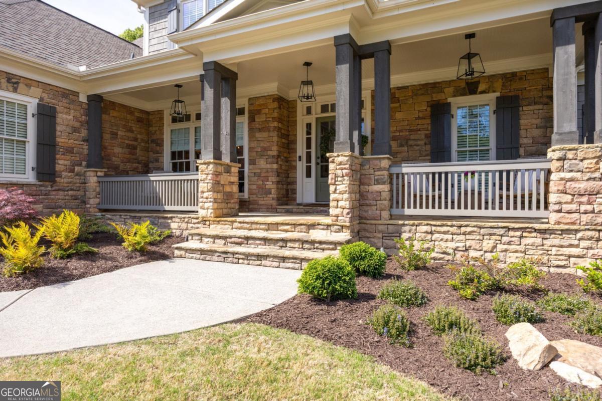 2327 Starr Lake DR NW