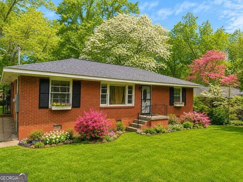Photo of 25 Bromack Drive SE, Atlanta, GA 30315 (MLS # 10771820)