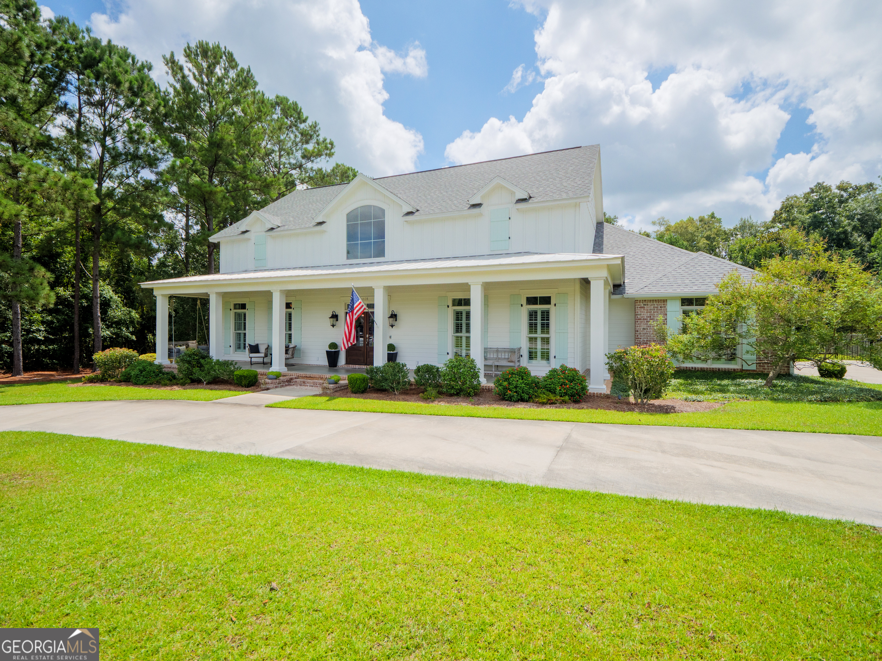 4128 Spring Branch CIR