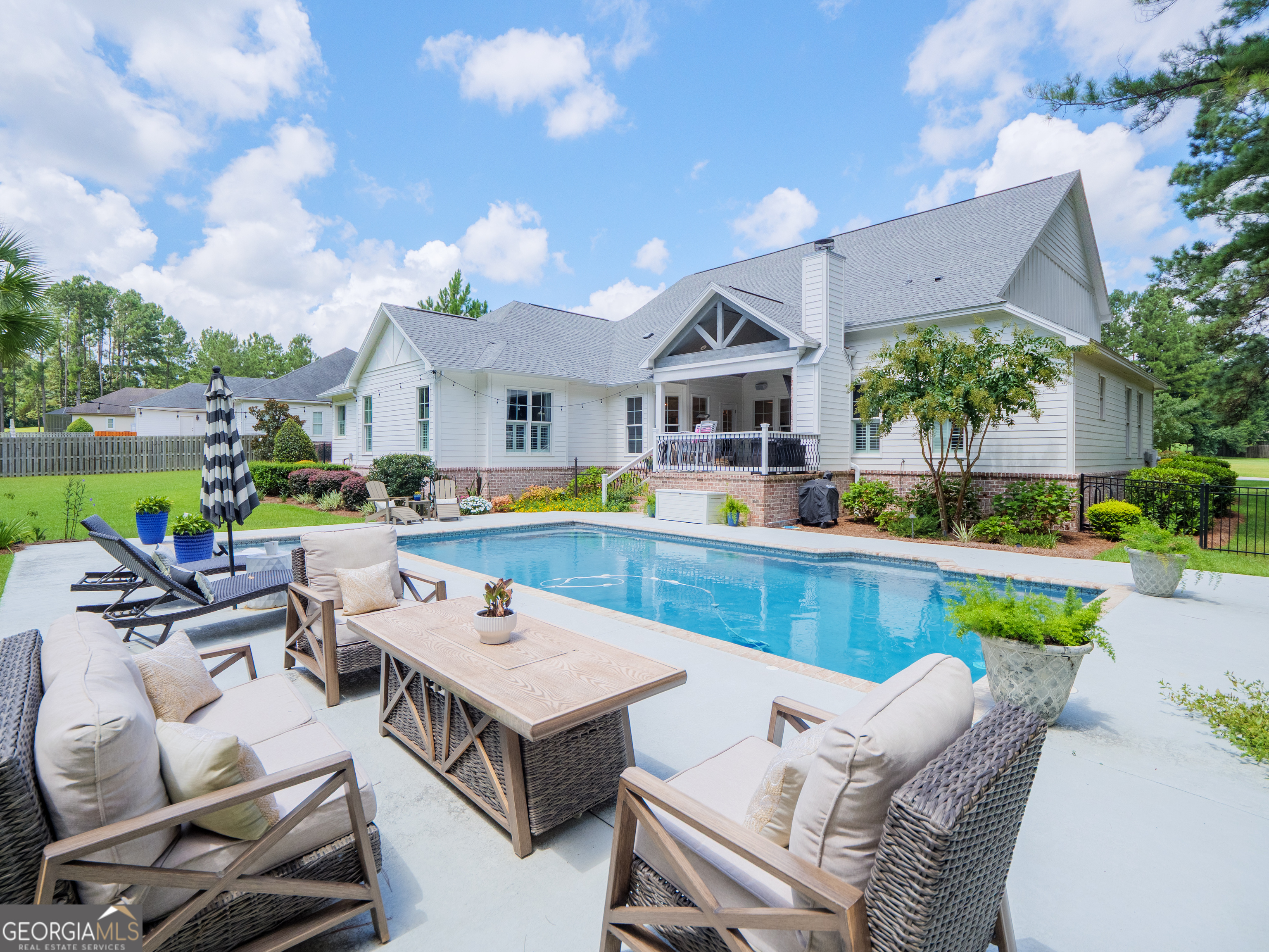 4128 Spring Branch CIR