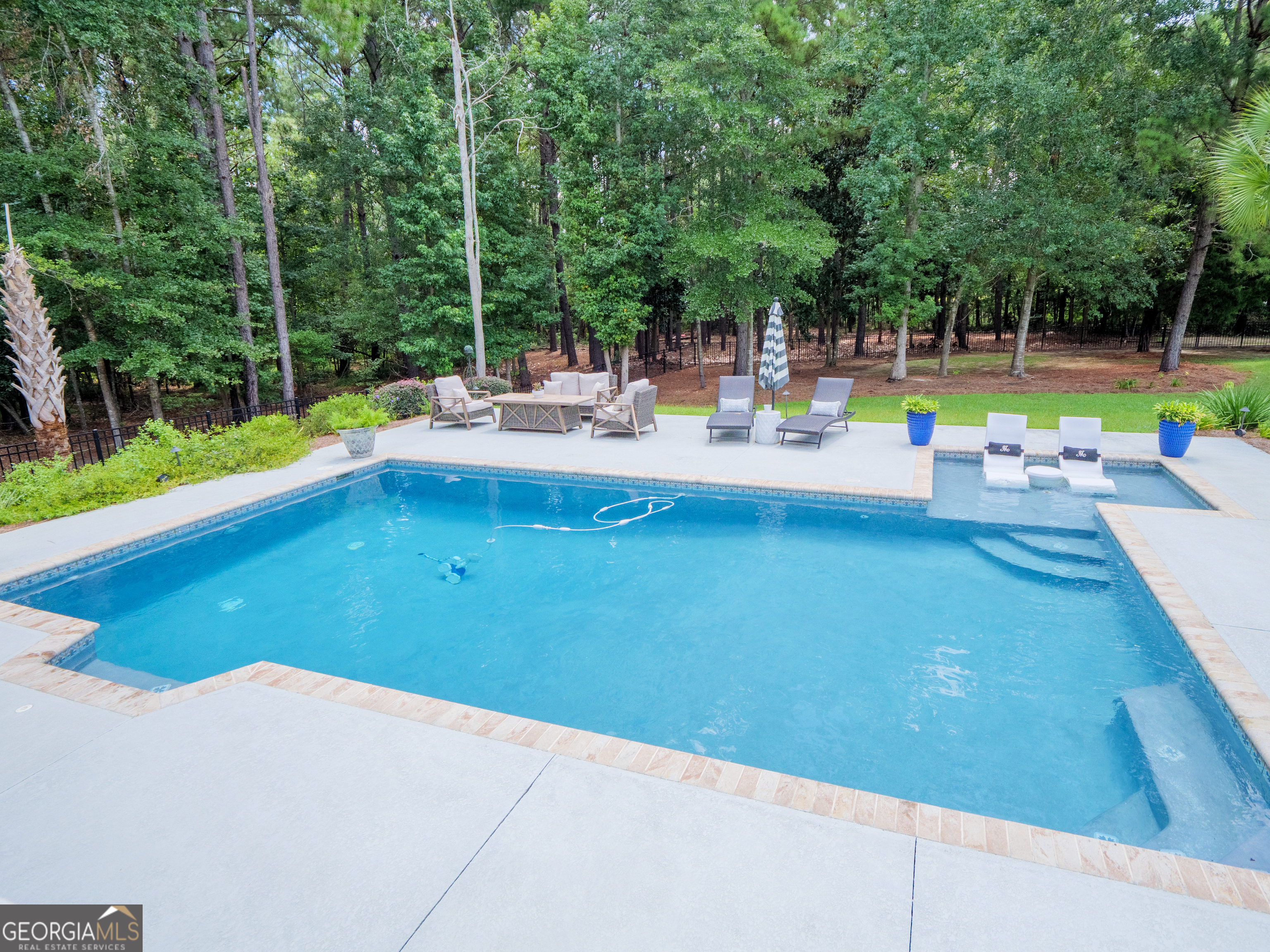 4128 Spring Branch CIR