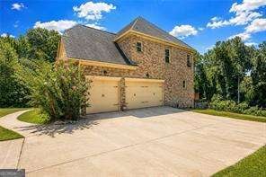 209 Kingscastle DR