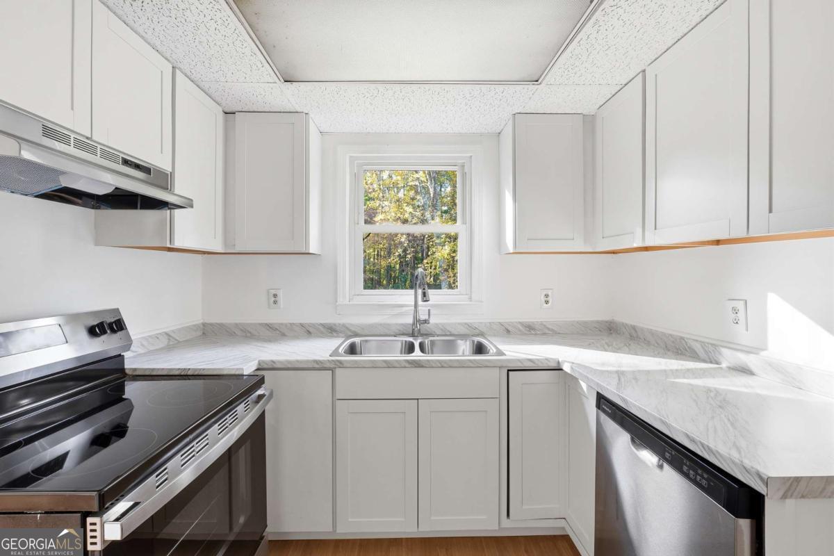 Laurel Heights - Residential