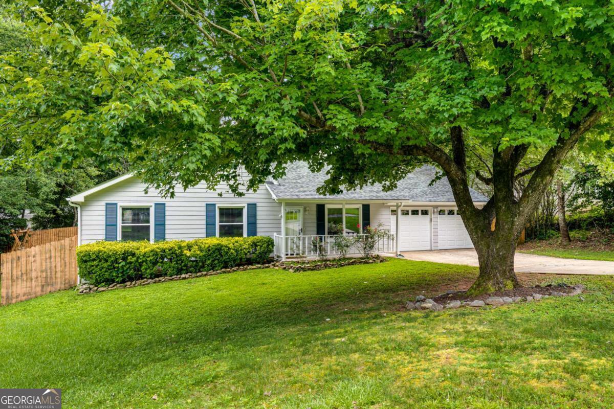 412 RIVER POINT DR