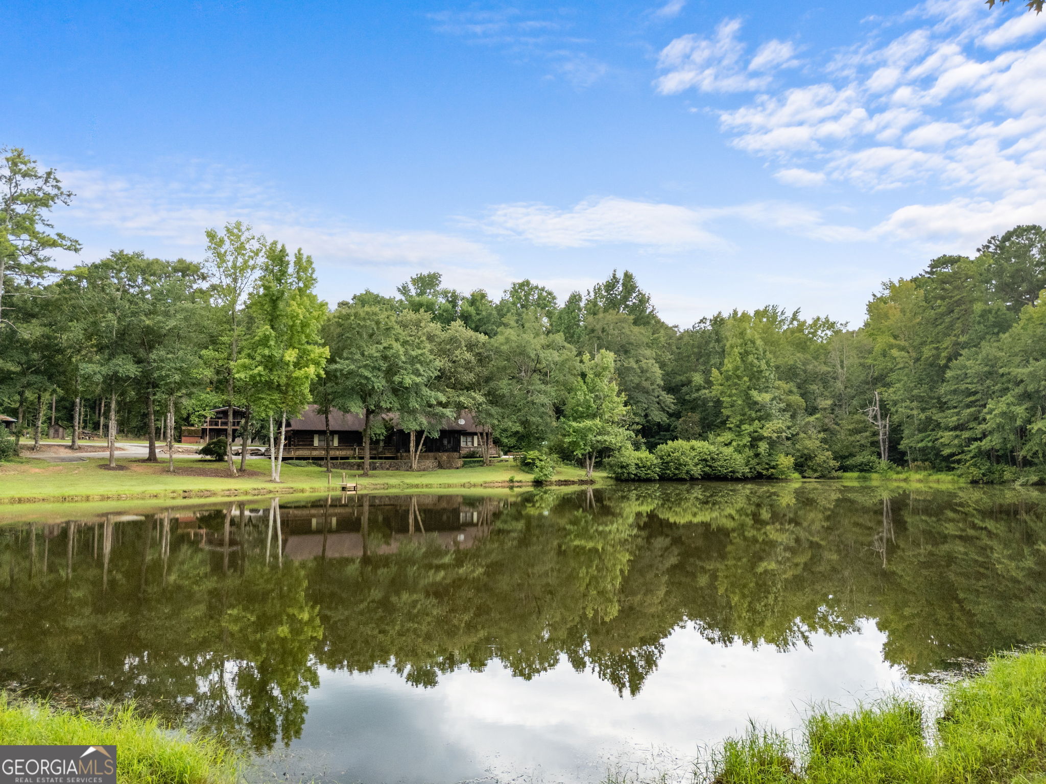 261 McIntosh CIR