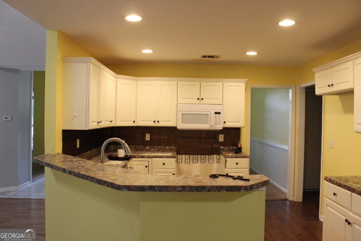 Photo of 202 Foxdale Court, Lagrange, GA 30240 (MLS # 10814090)