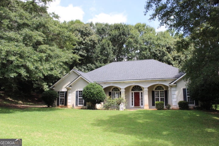 Photo of 202 Foxdale Court, Lagrange, GA 30240 (MLS # 10814090)