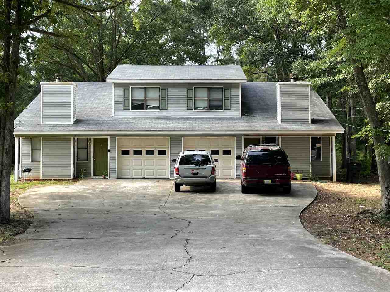 This is a Group Package 19 Duplexes and 1 House with Maintenance Shop. House Value is Around $300k. 100% Occupied. Total of 39 units. Very Well Maintained With Only One Owner. All Documented Repairs. All on One Street, 2 on Side Street That Border Magnolia Trail, See Plat Attached. Live in the House and Manage the Properties. Easy Management. Each Duplex and House is Titled Separately. Projected Rents for All Units $950, House Rent $2,000.
