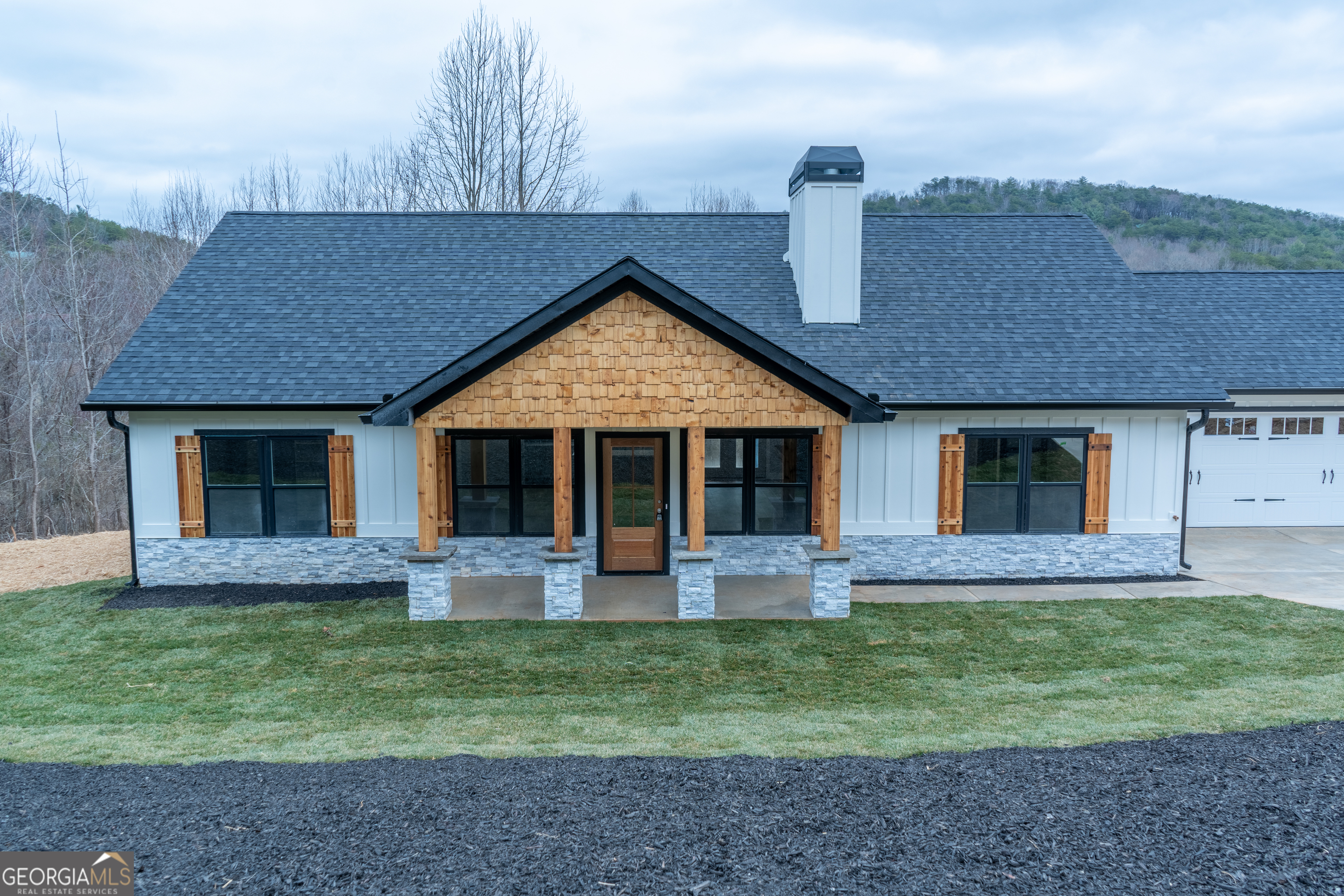 Cleveland, Georgia 30528, United States, 3 Bedrooms Bedrooms, ,2 BathroomsBathrooms,Residential,Active,6478