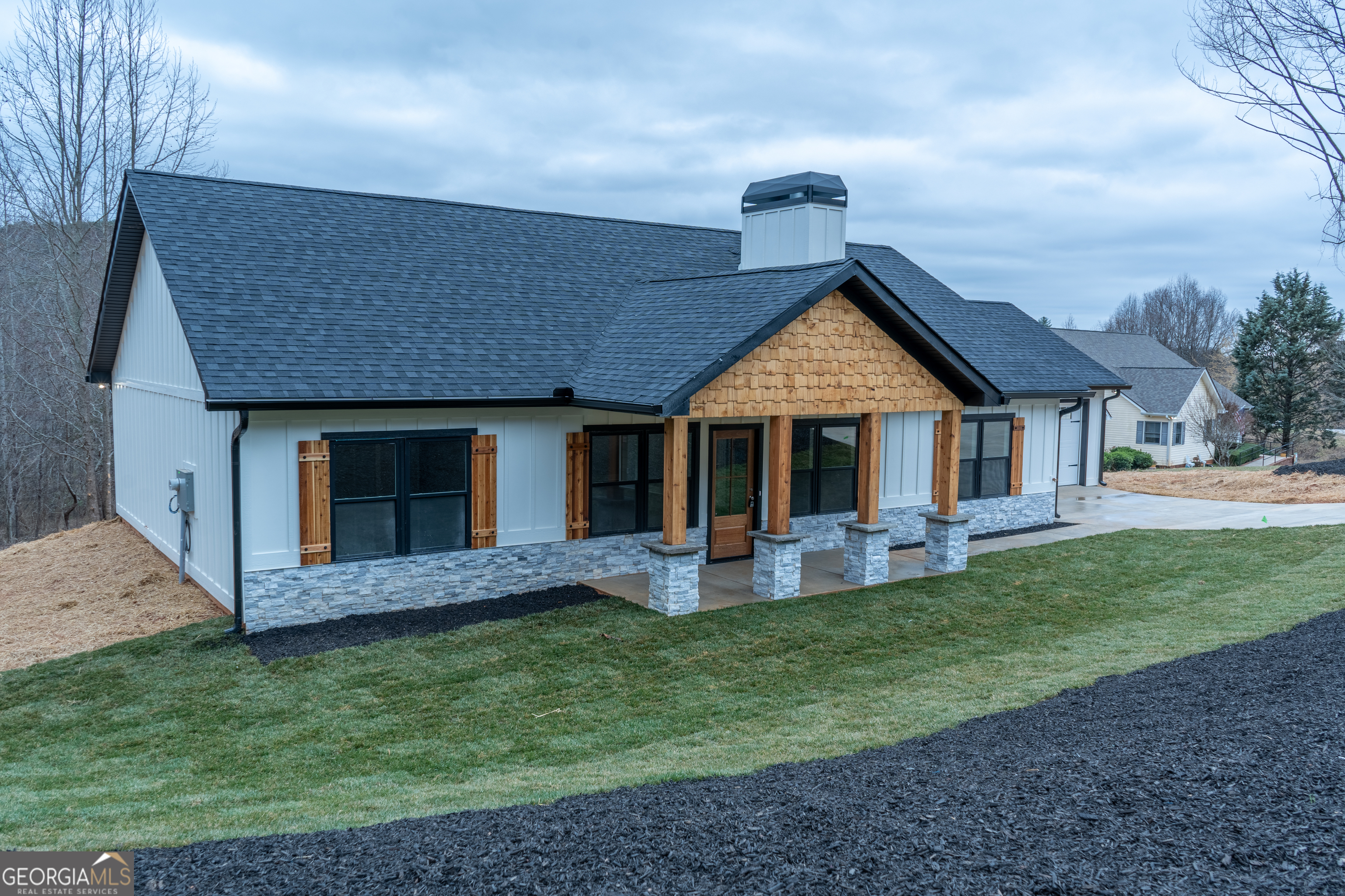 Cleveland, Georgia 30528, United States, 3 Bedrooms Bedrooms, ,2 BathroomsBathrooms,Residential,Active,6478