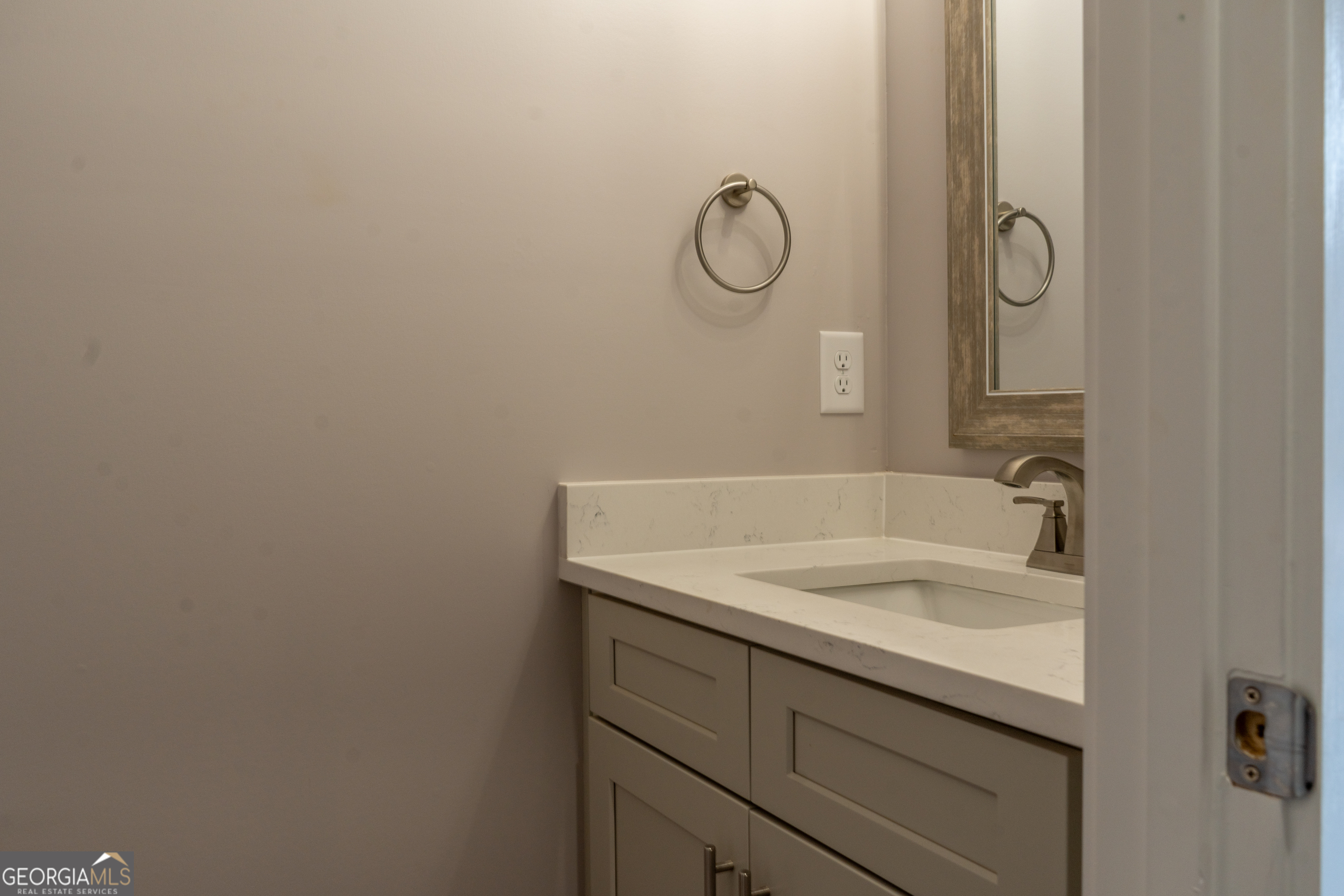 Cleveland, Georgia 30528, United States, 3 Bedrooms Bedrooms, ,2 BathroomsBathrooms,Residential,Active,6478