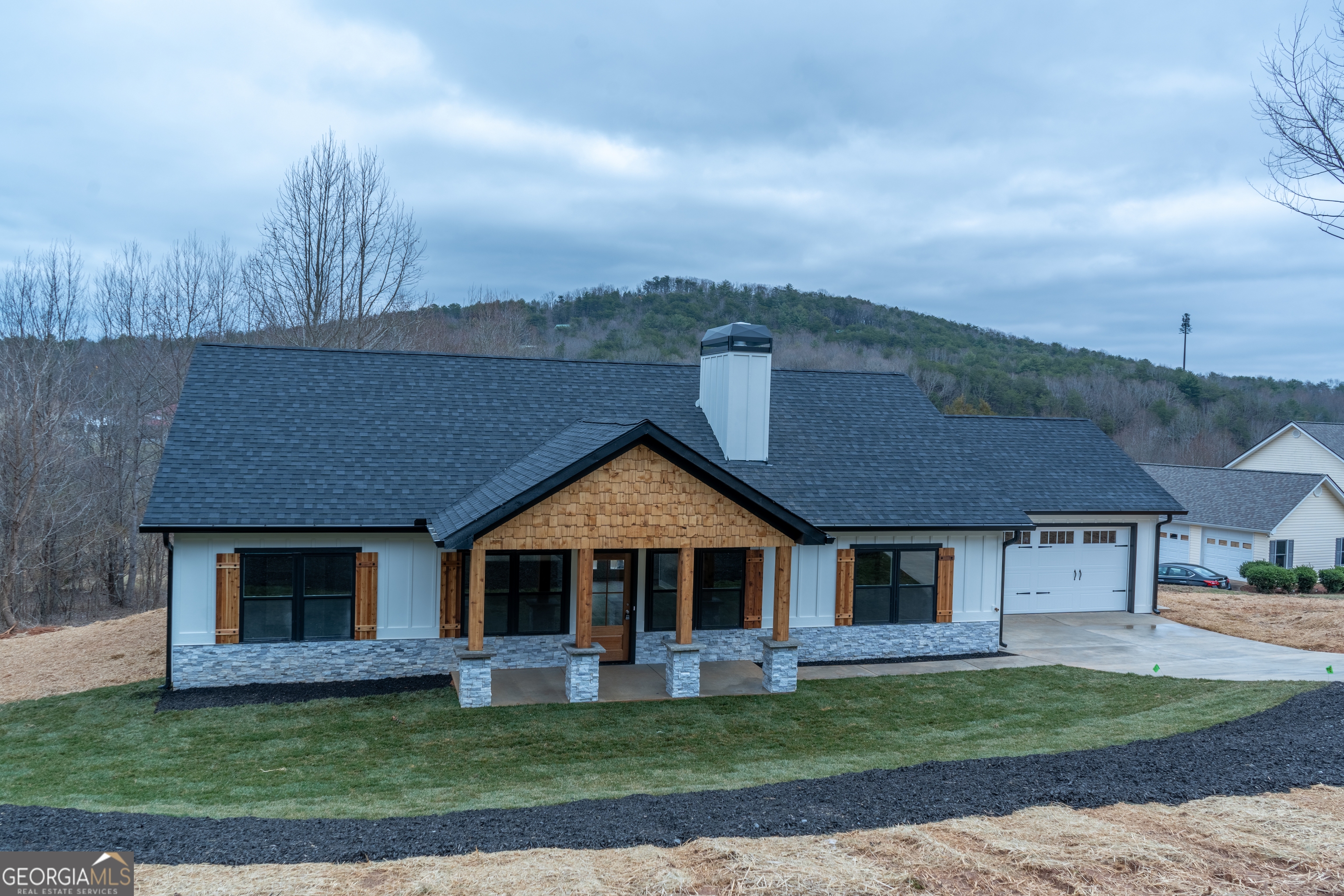 Cleveland, Georgia 30528, United States, 3 Bedrooms Bedrooms, ,2 BathroomsBathrooms,Residential,Active,6478