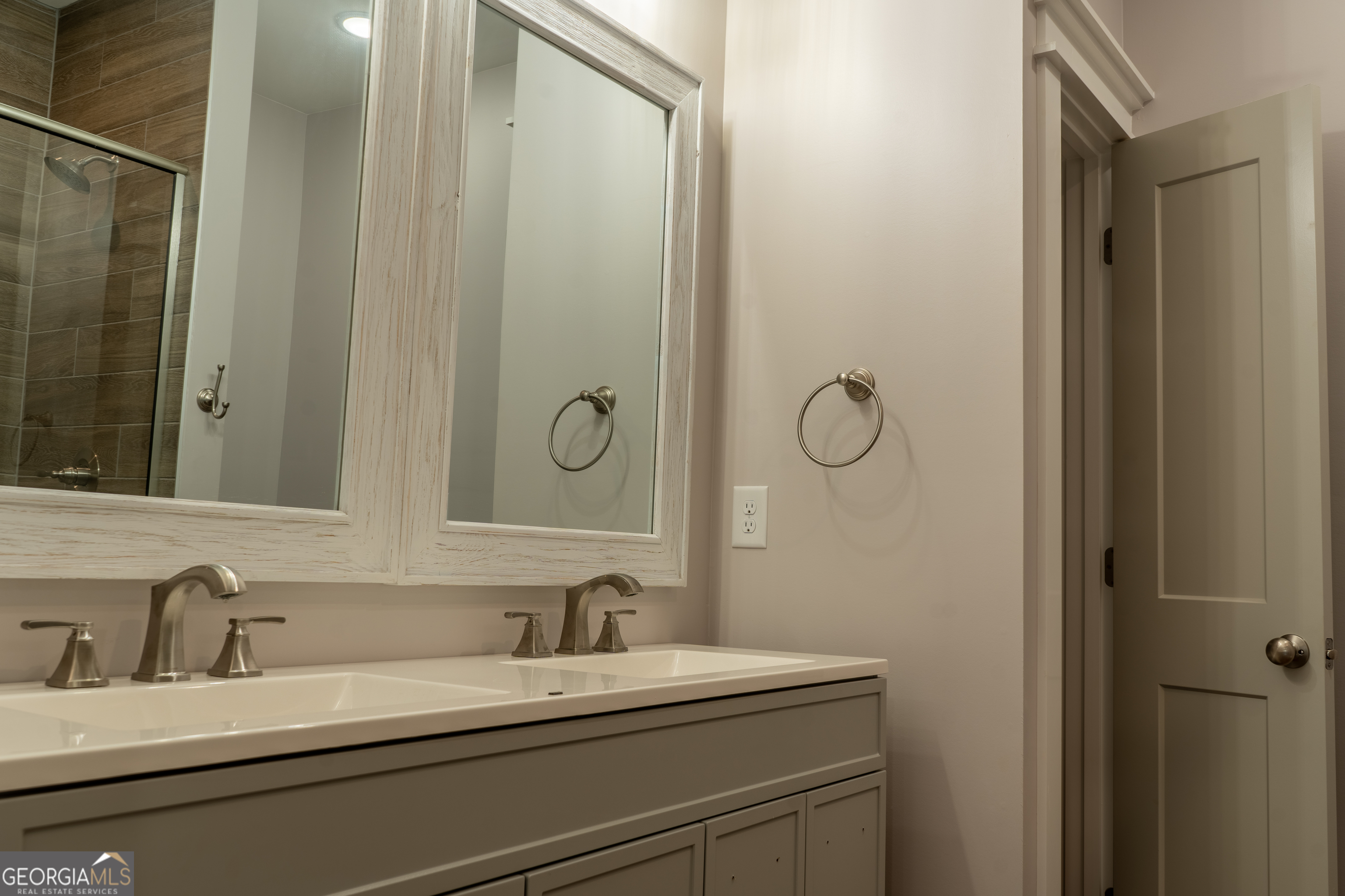 Cleveland, Georgia 30528, United States, 3 Bedrooms Bedrooms, ,2 BathroomsBathrooms,Residential,Active,6478