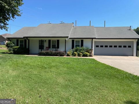 510 Cambridge DR Cumming GA 30040