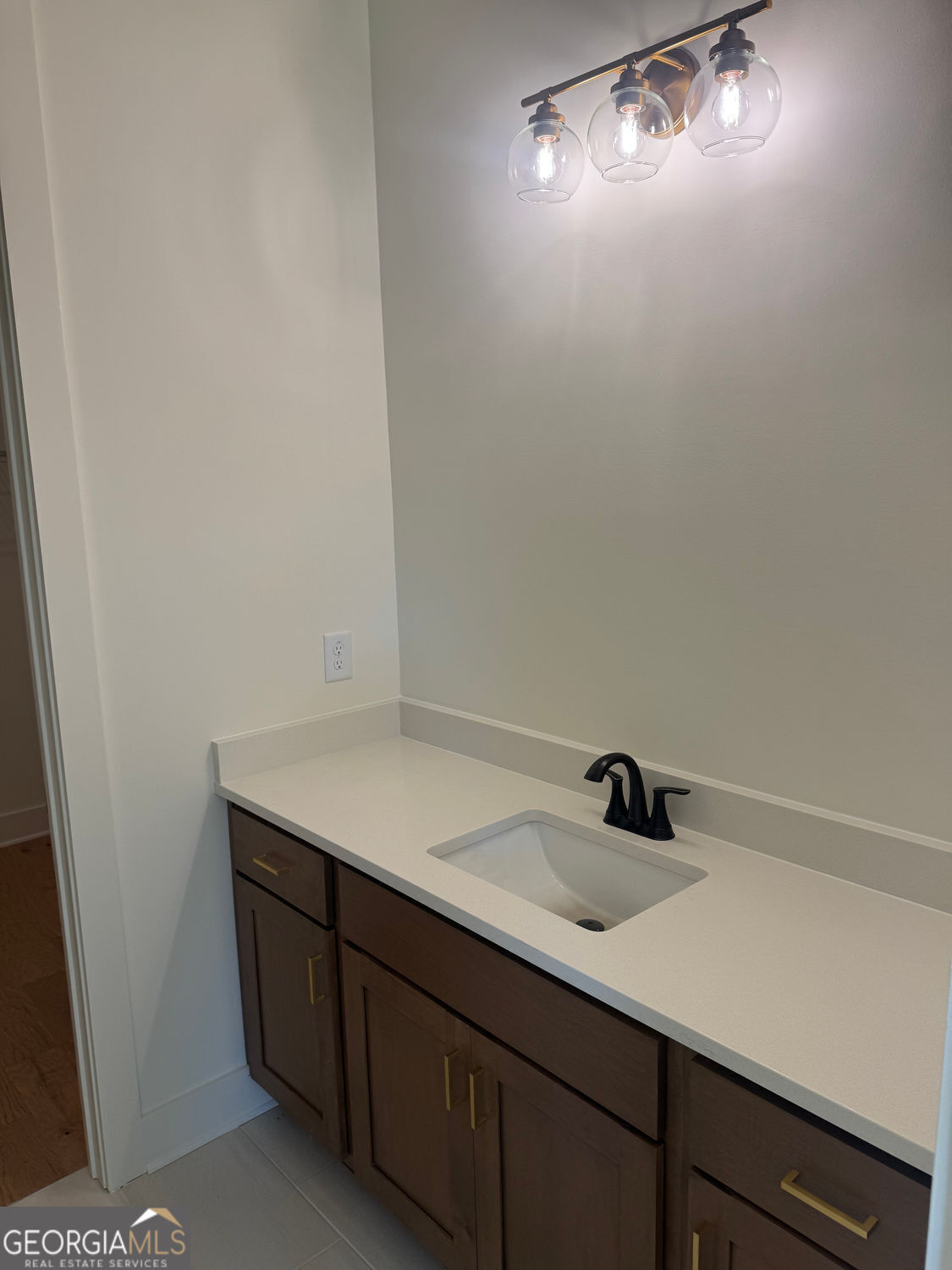 Gainesville, Georgia 30506, United States, 5 Bedrooms Bedrooms, ,5 BathroomsBathrooms,Residential,Active,219955