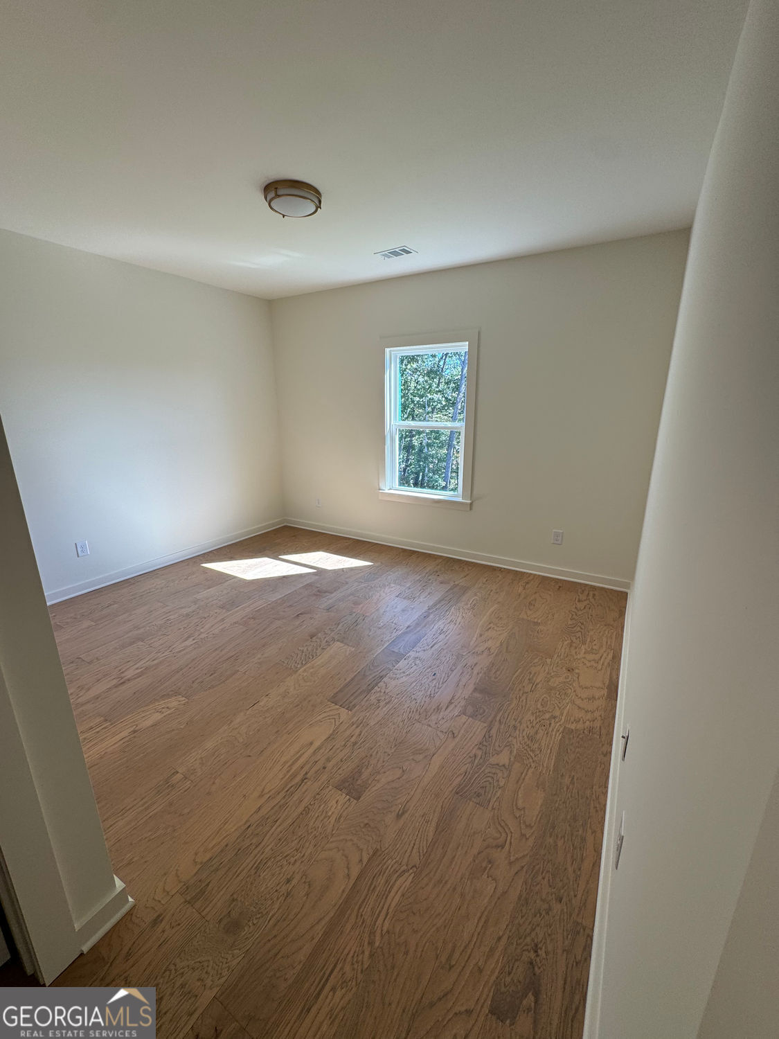 Gainesville, Georgia 30506, United States, 5 Bedrooms Bedrooms, ,5 BathroomsBathrooms,Residential,Active,219955