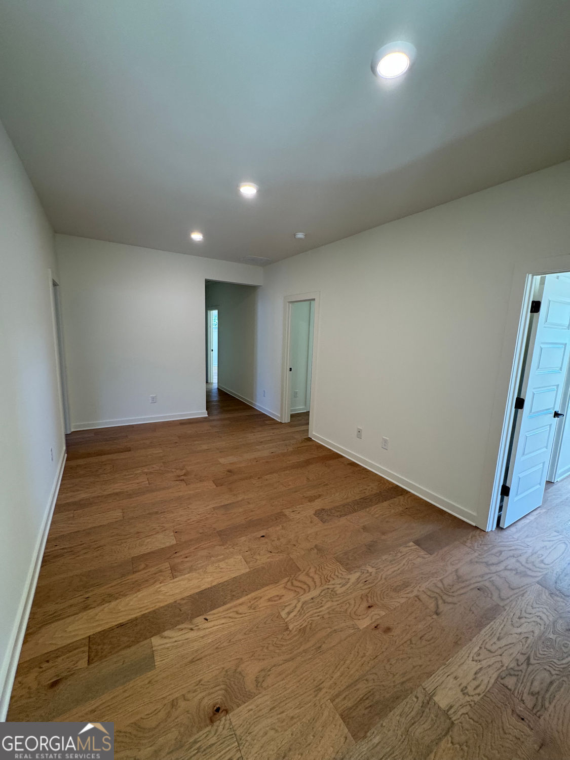 Gainesville, Georgia 30506, United States, 5 Bedrooms Bedrooms, ,5 BathroomsBathrooms,Residential,Active,219955