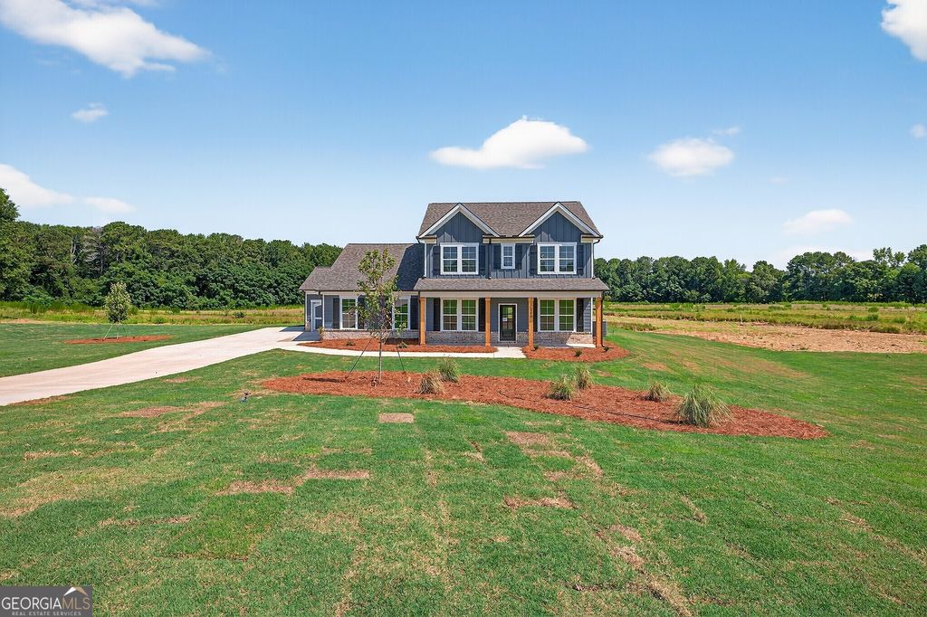 Photo of 143 Tomahawk Trail, Good Hope, GA 30641 (MLS # 10671346)