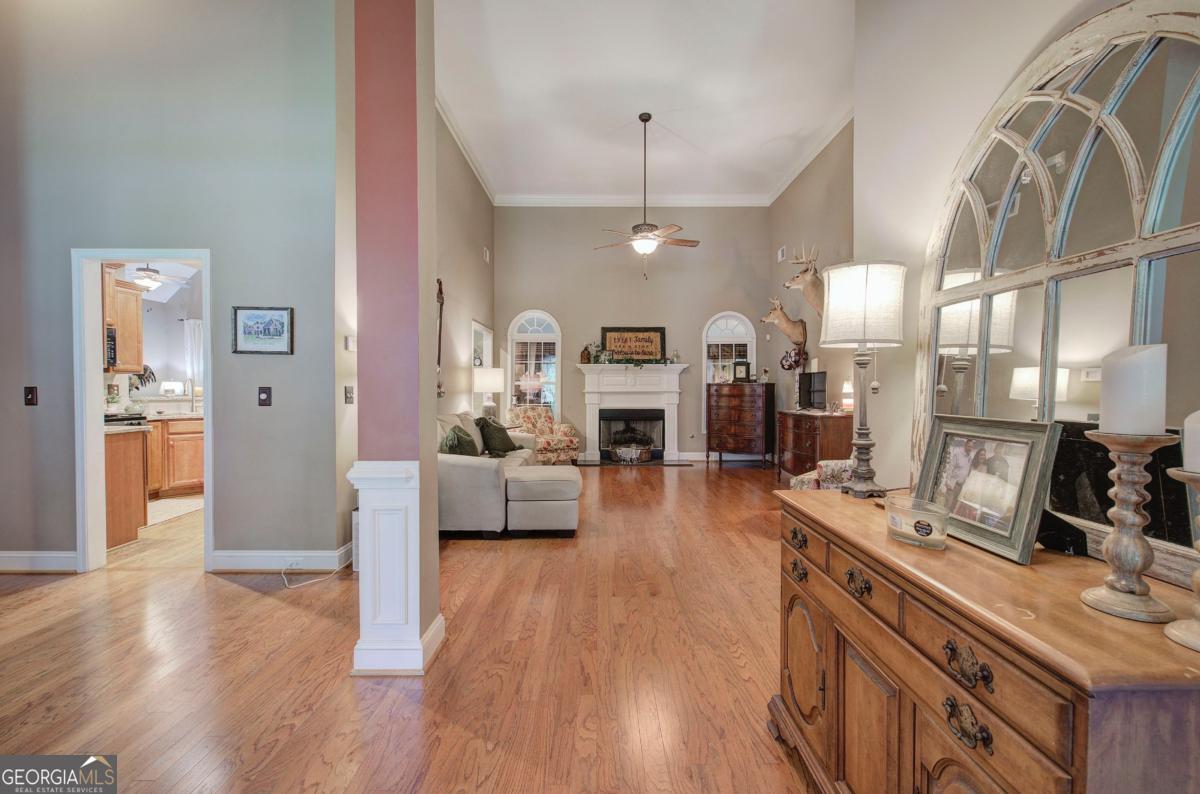 346 Thorn Creek WAY
