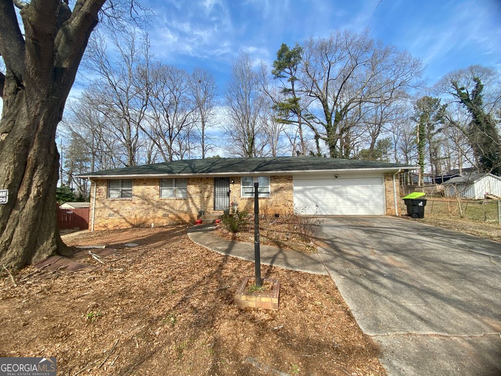 Photo of 6907 Stephens Dr, Rex, GA 30273 (MLS # 10689931)