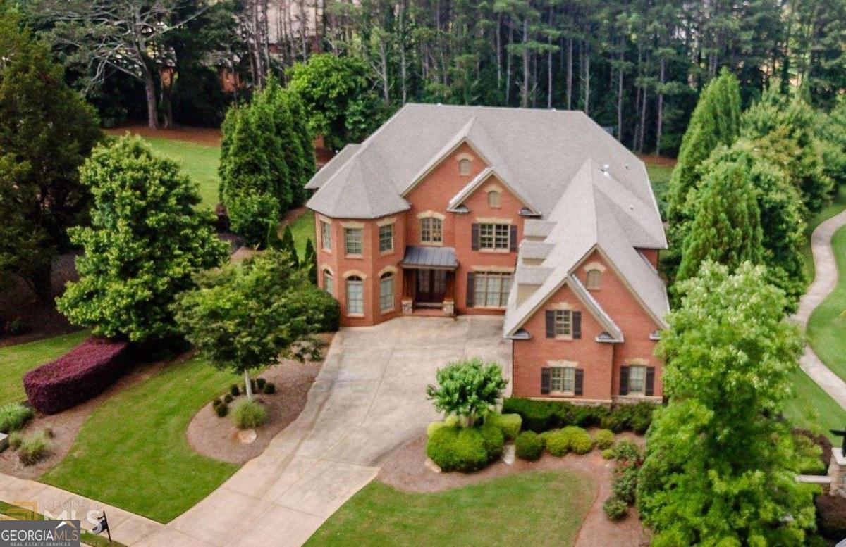 560 Arcaro DR