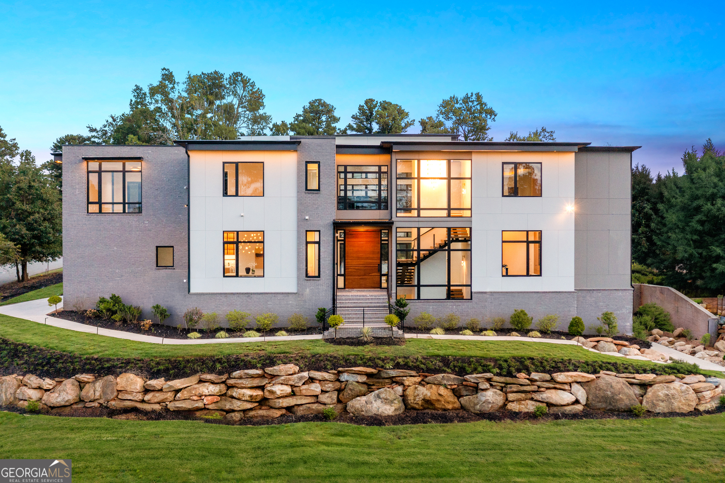 4232 Edgewood CT