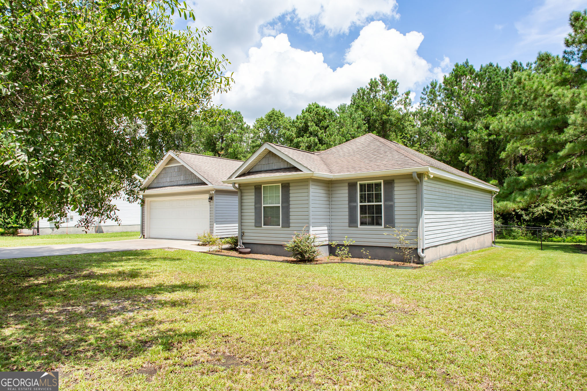 903 Azalea ST