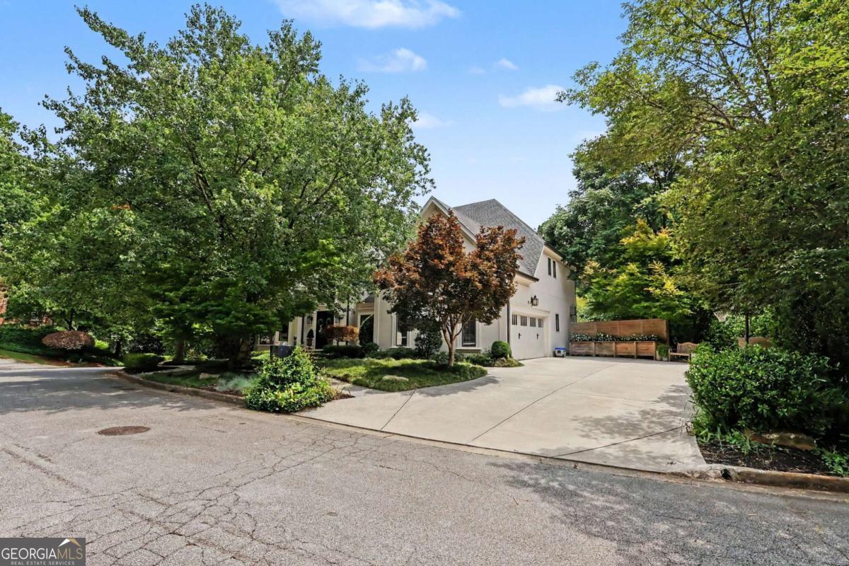 2375 Massey LN
