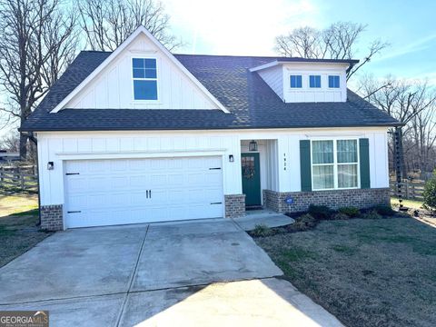 1924 Lou Gurley RD Bowersville GA 30516