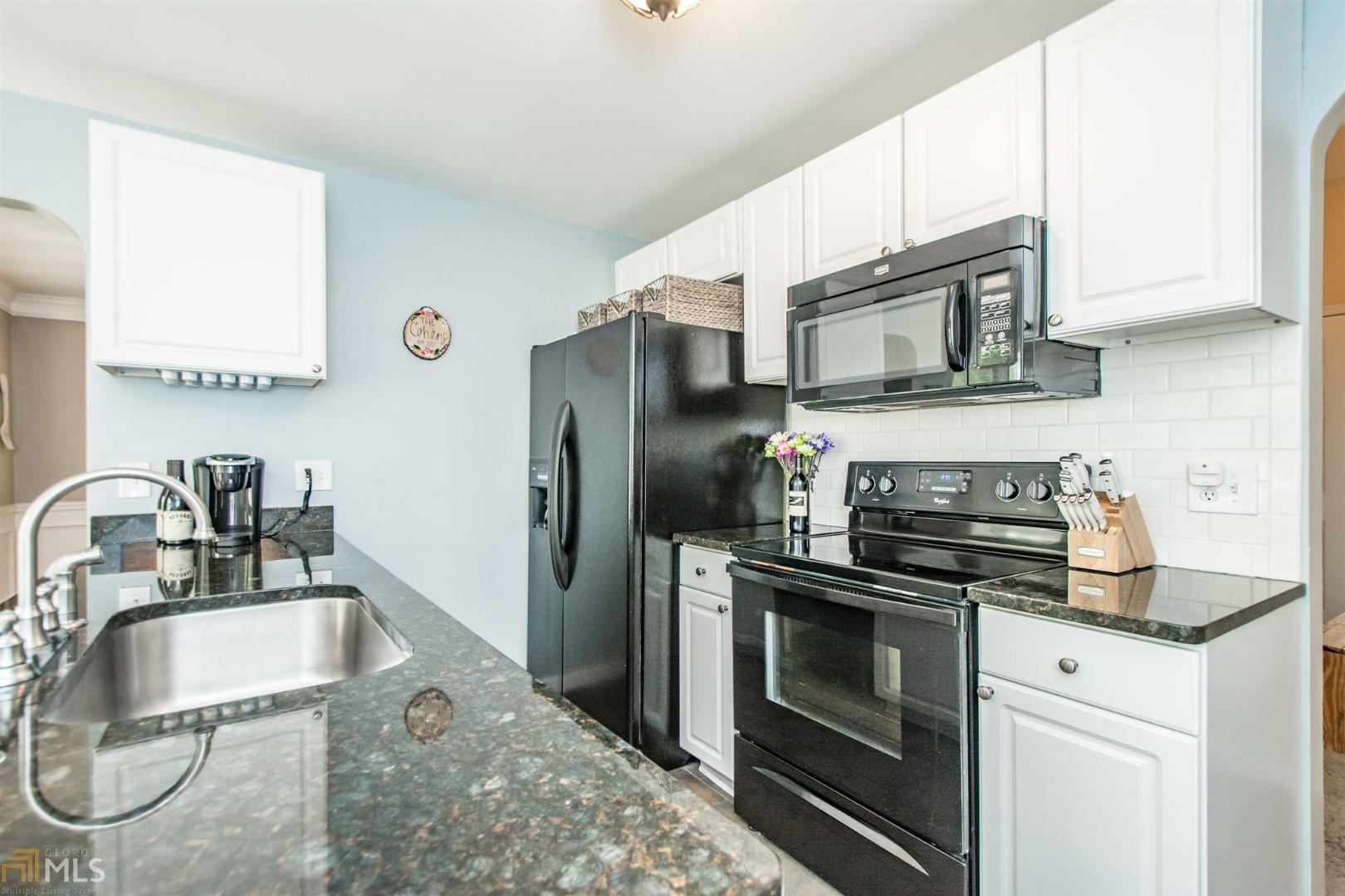 Rose Creek At Towne Lake - Residential