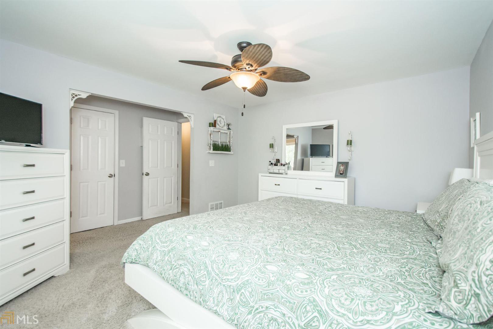 Rose Creek At Towne Lake - Residential