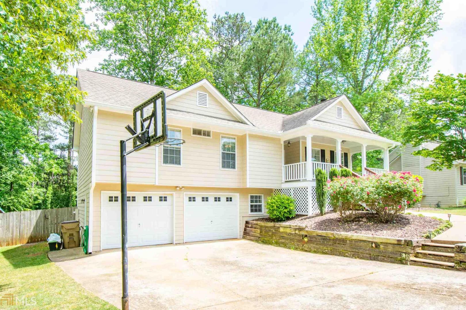 Rose Creek At Towne Lake - Residential