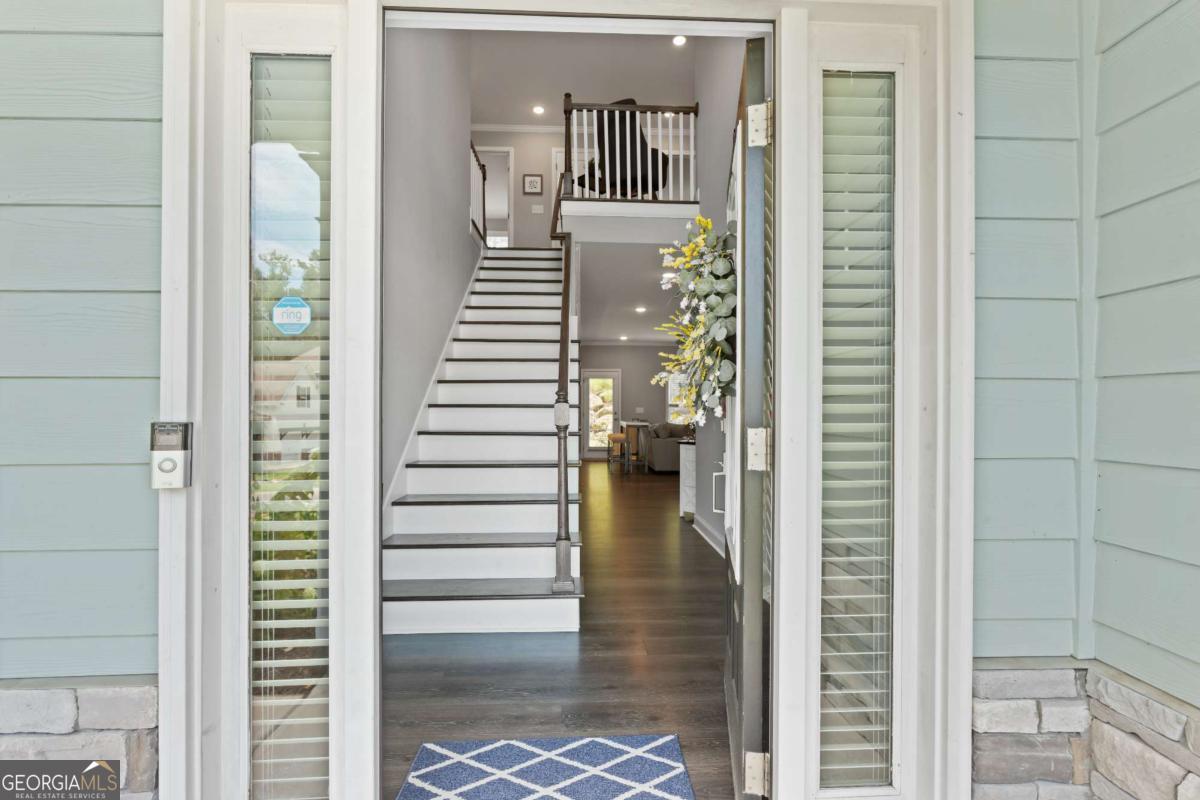 540 Glen Abbey CIR SE