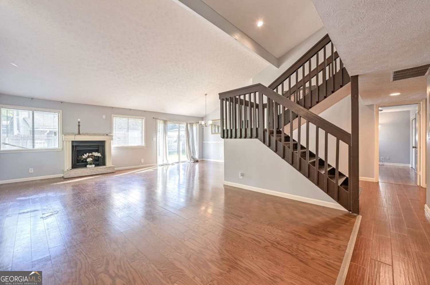 4650 Heather CT