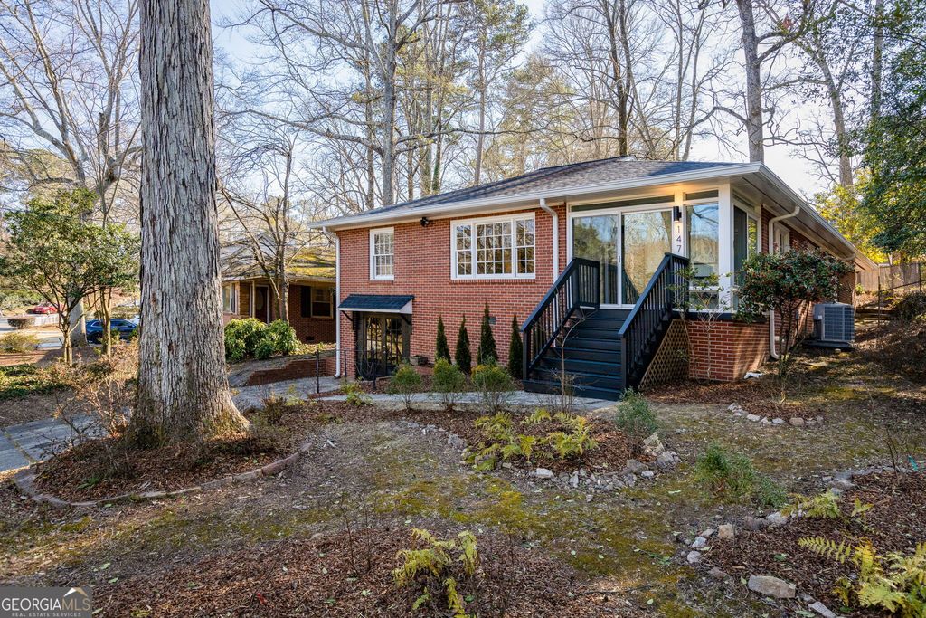 Photo of 147 Mockingbird Lane, Decatur, GA 30030 (MLS # 10685211)