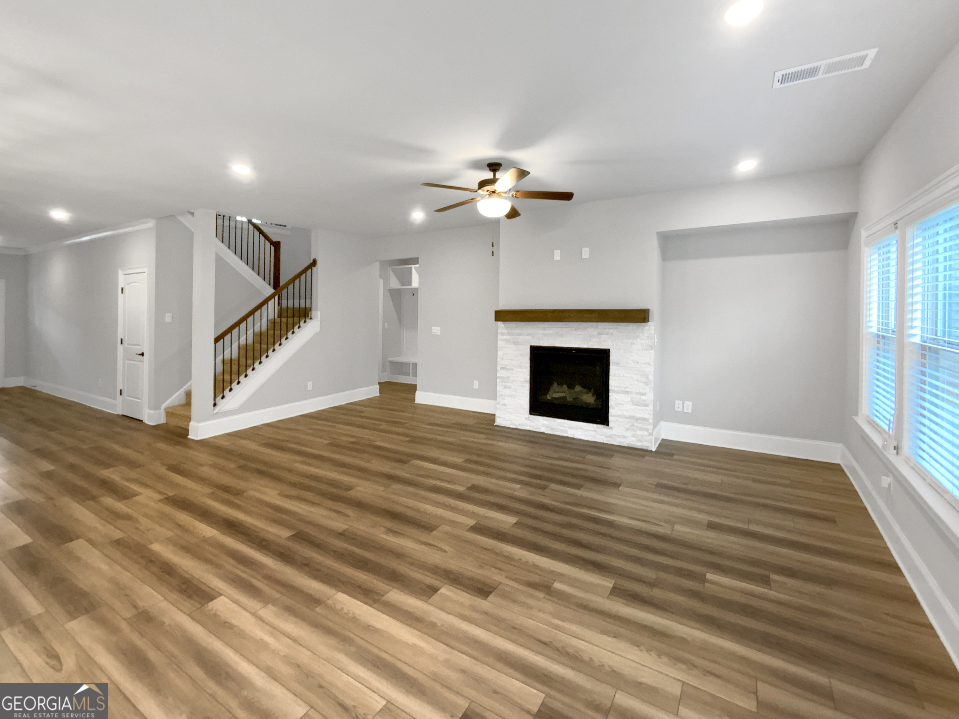 422 McDaniel PL