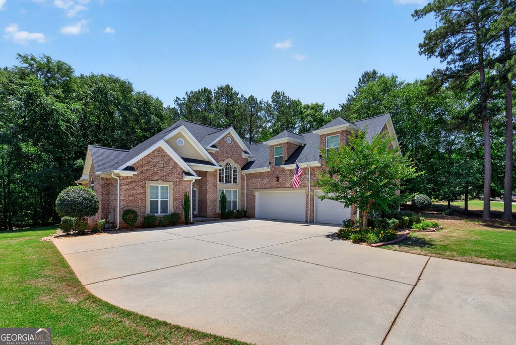 Photo of 6535 Riada Court, McDonough, GA 30253 (MLS # 10764013)