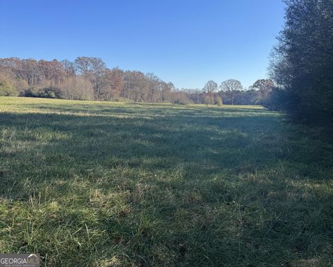 2451 Oakley TRL Statham GA 30666