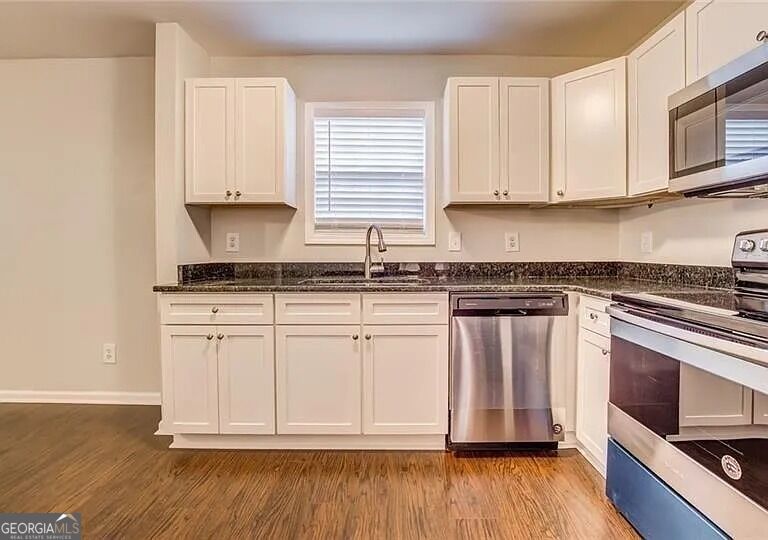 790 Pat Mell RD SE