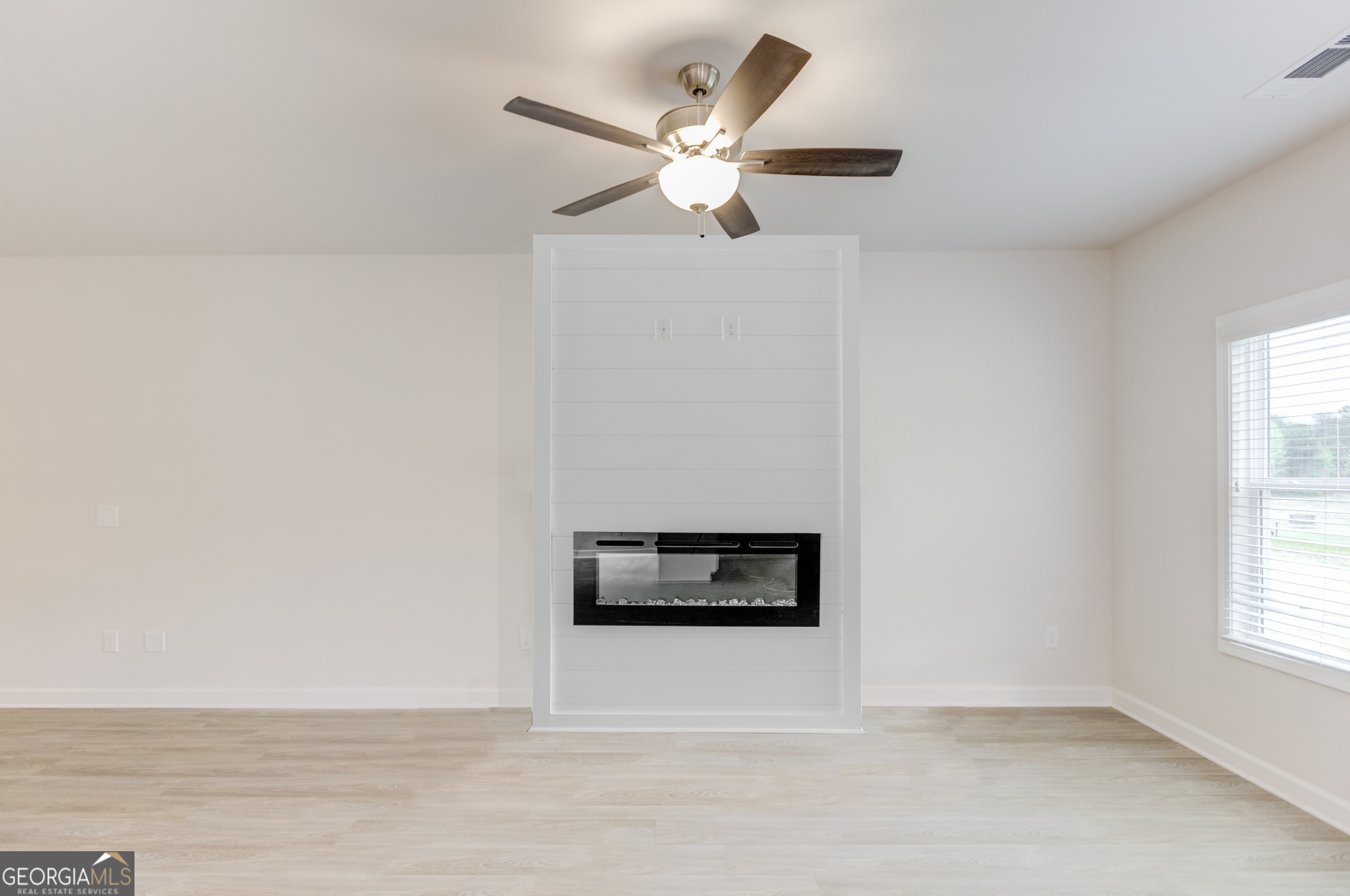 6378 Pine Ridge PT