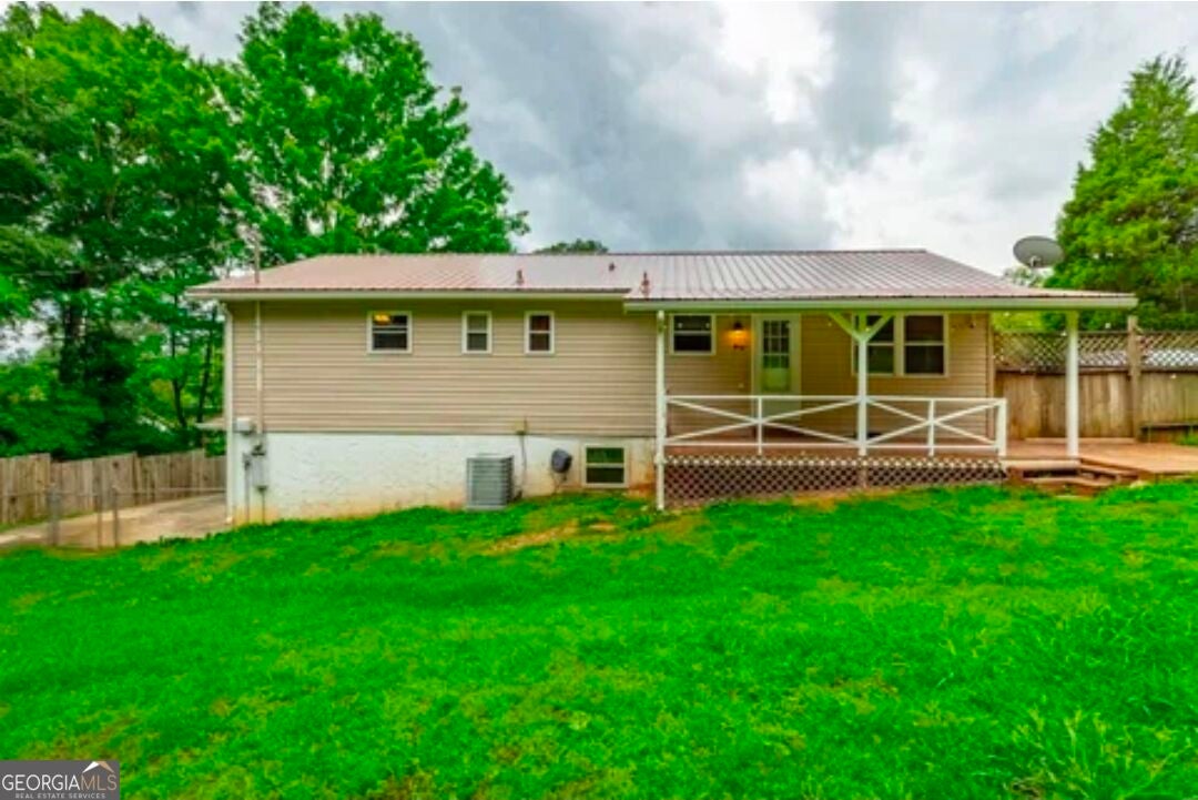72 Gregory LN