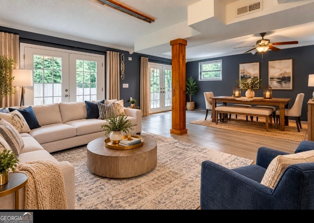 72 Gregory LN