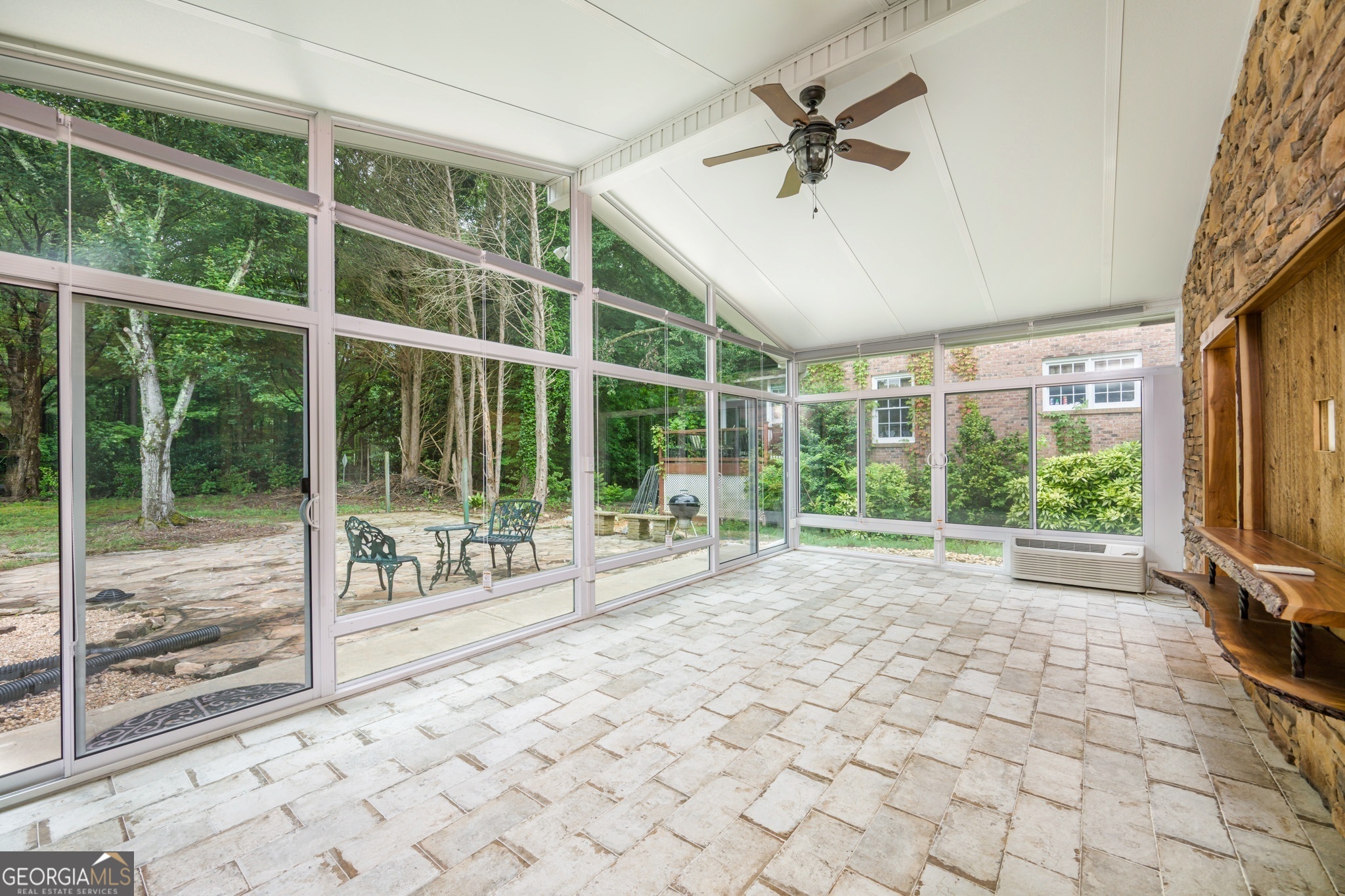 Standard View - Residential